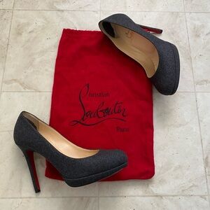 Christian Louboutin Made in Italy Bianca Dark Grey Wool Pumps Heels Size 7/37